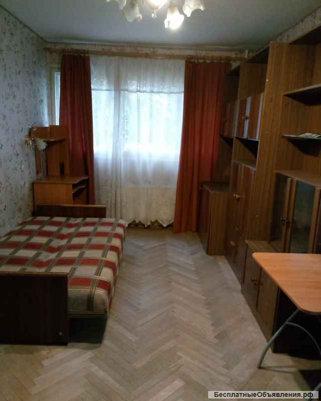 3ккв у метро Ленинский проспект в длительную аренду