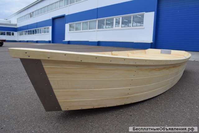 Деревянная лодка