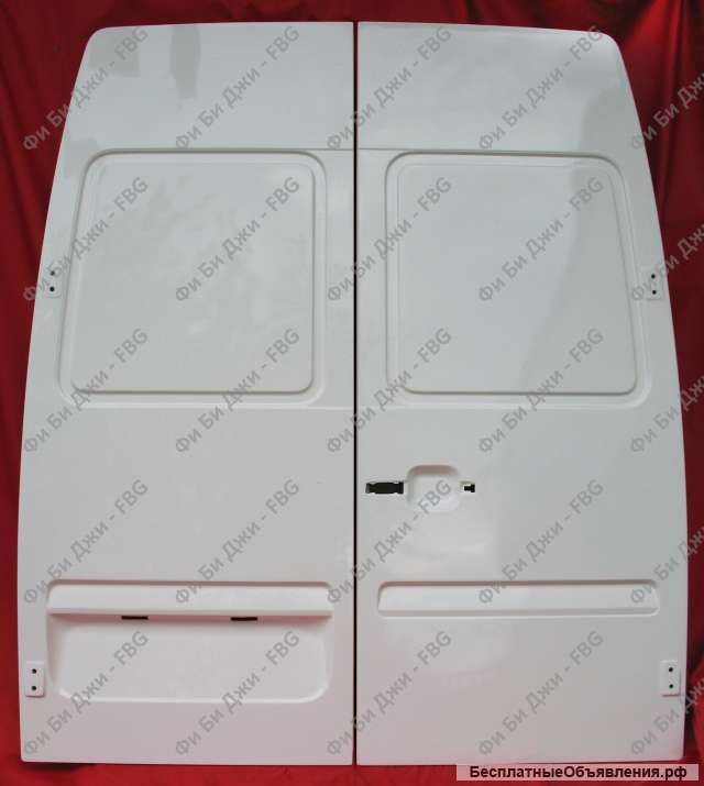 Двери задние Фольксваген ЛТ (1995-2006 г.в.) из стеклопластика
