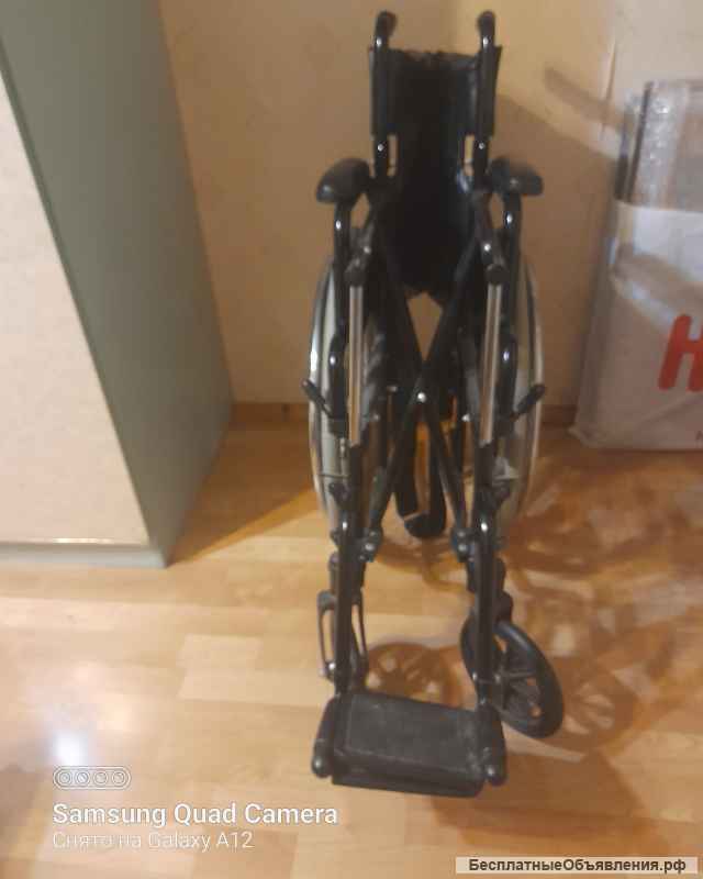 Инвалидная коляска б/у