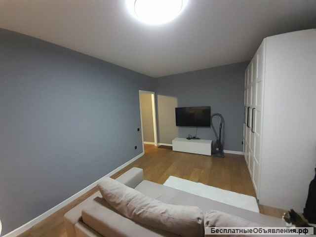 1 к.кв. 43 м2 1/5 эт Российский