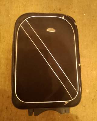 Чемодан на колесах