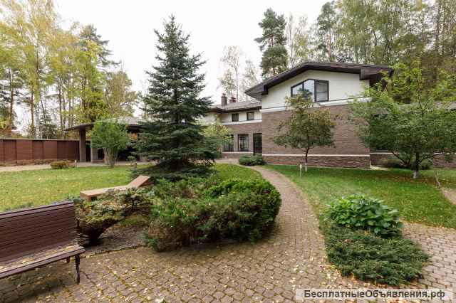 Резиденции 1123 кв.м. на участке 60 соток КП "Новое Аристово"