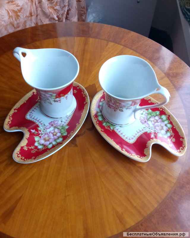 Кружки с блюдцами. Набор Новый. Из тонч. фарфора.