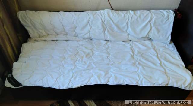 Одеяло с бамбуковым волокном и подушка