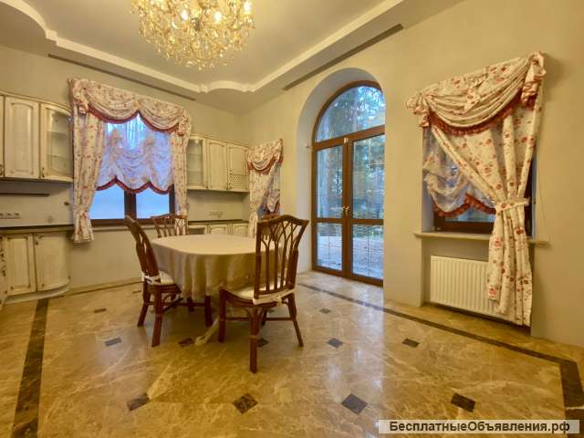 Дом в Мытищи, 535 кв.м, участок 29.4 кв.м.