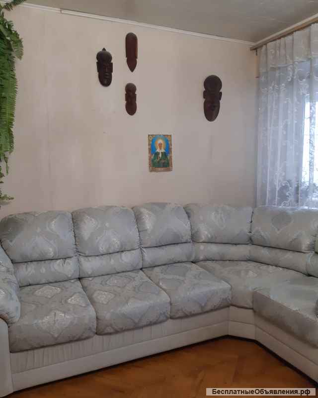 Мягкий угловой диван