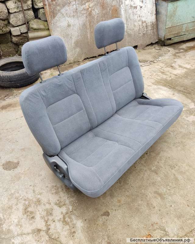 Диваны в микроавтобус. В минивэн.