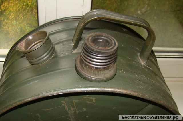 Канистра с военной техники. Питьевая.