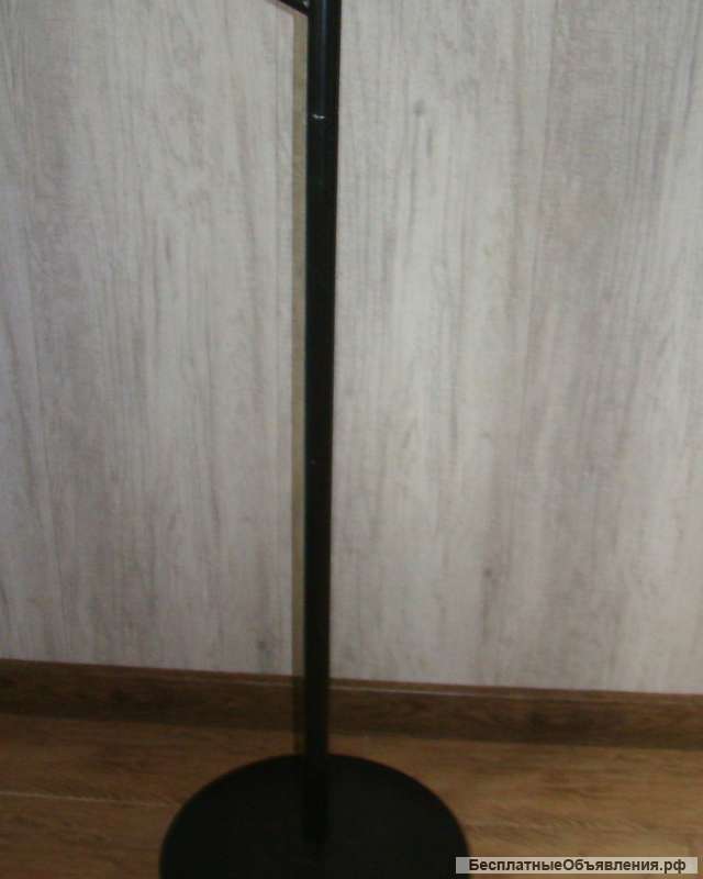 Напольная вешалка новая