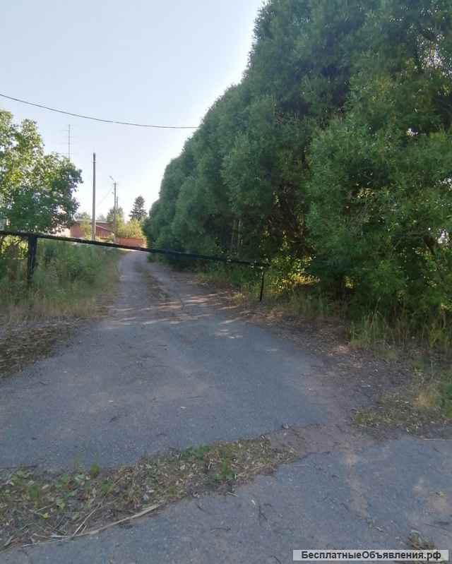 Участок в пос Зверево