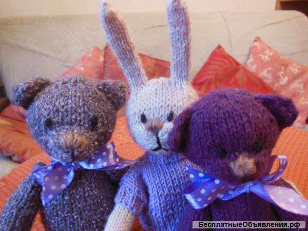Мишки и зайчики вязаные