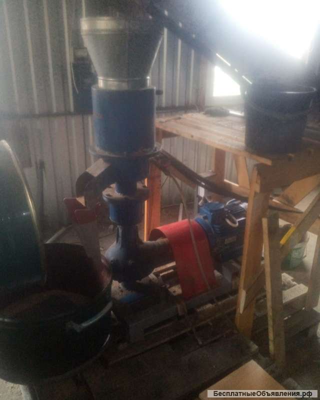 Гранулятор комбикорма (опилок) ГГД-165-2В-11