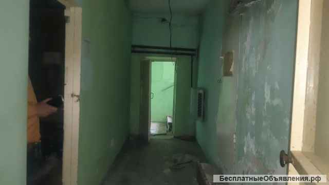 Нежилое помещение Цокольный этаж