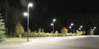 Фонари парковые светодиодные в ассортименте по выгодным ценам