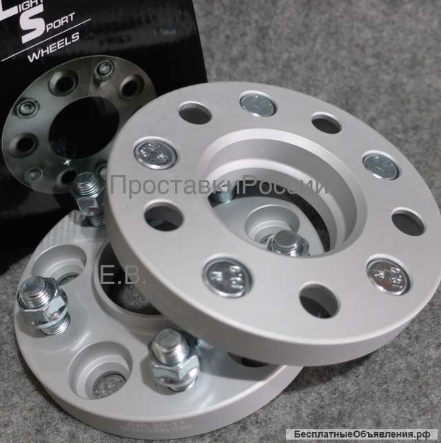 Проставки колес 25мм на LandRover RangeRover