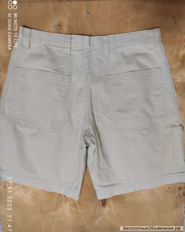 Мужские шорты белые р. 50-52