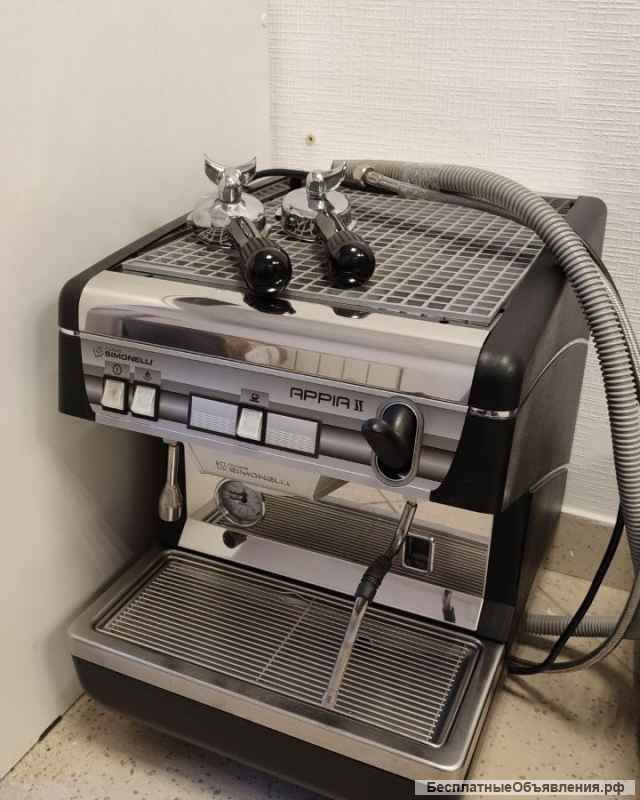 Аренда кофемашина Nuova Simonelli Appia life 2Gr