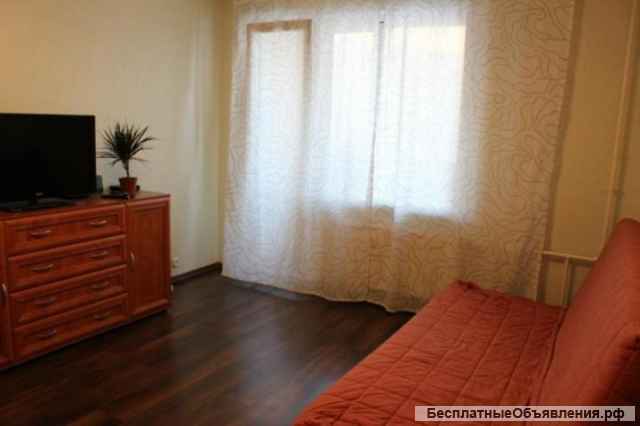 Сдаю комнату на ул.Генерала Кузнецова 27к1