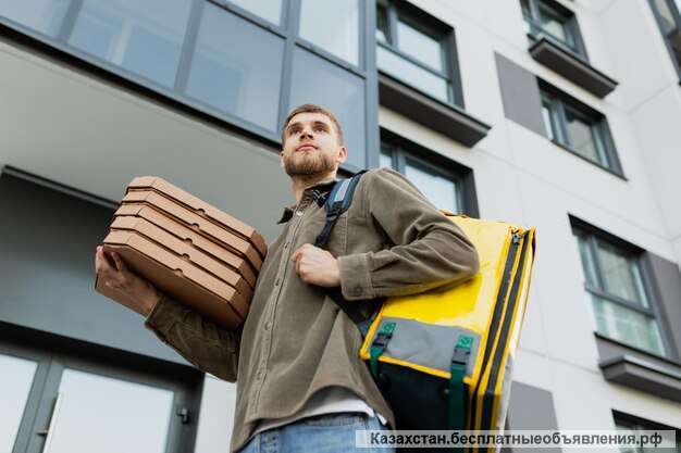 Требуется Курьер Glovo