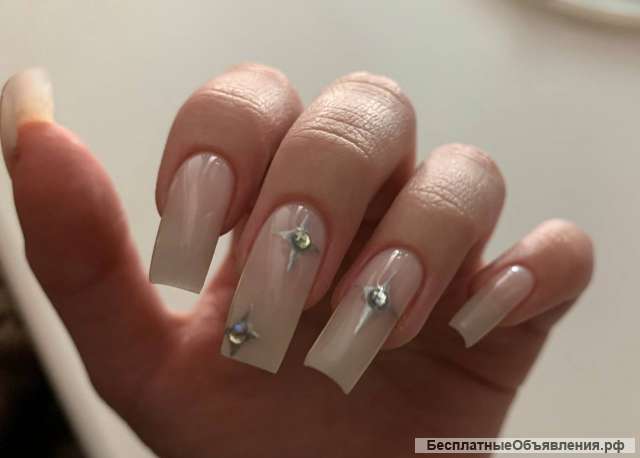 Профессиональный маникюр на дому