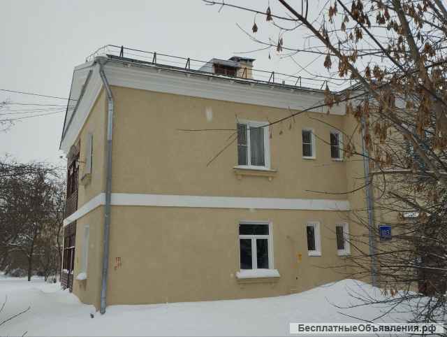 Квартира-студия, доля 12 м², 1/2 эт