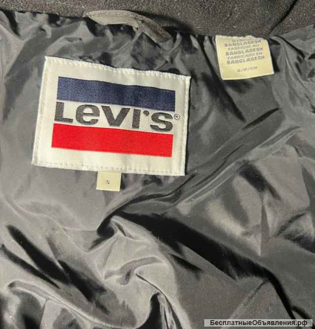 Куртка зимняя (Levi s) В отличном состоянии