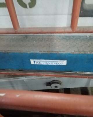 Подъемный вилочный стол