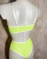 Нижнее белье из яркой сеточки