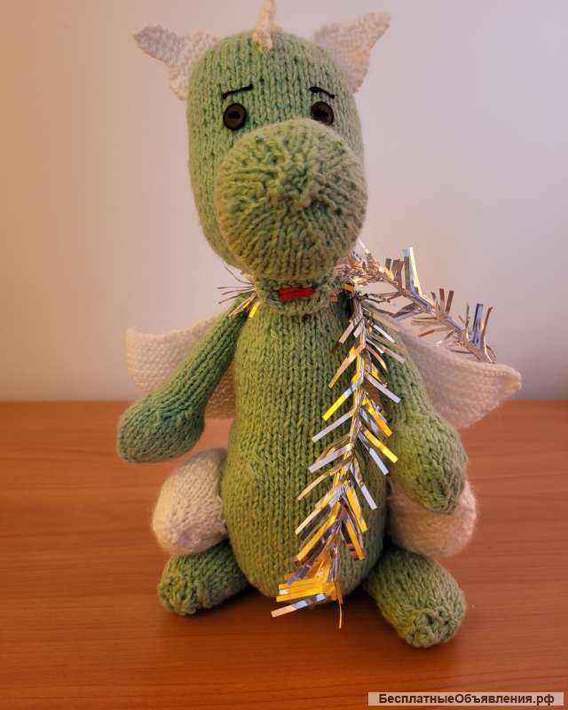 Вязаный дракоша спицами ручной работы