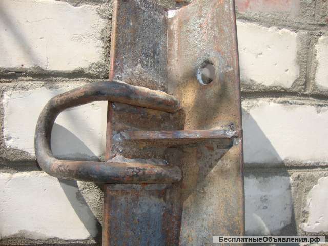 Уголки металлические 90 мм 2+2 м