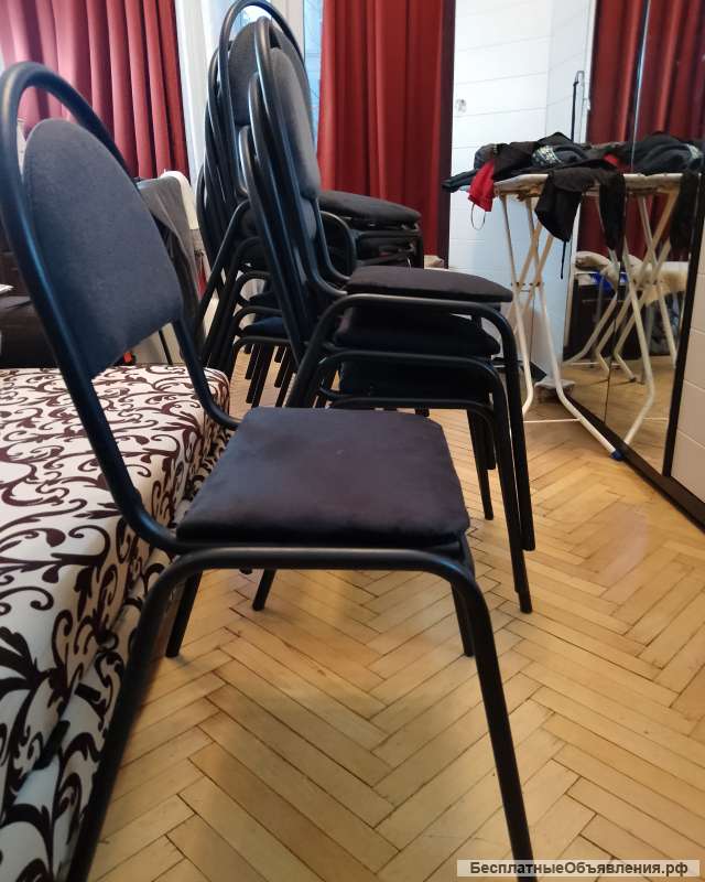 Стулья офисные б/у