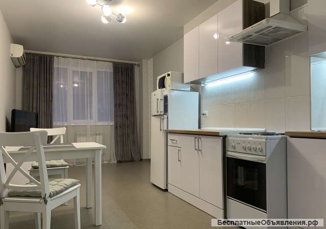 Сдается 1к.кв. ул. Пацаева 12/23кирп. 52м.ремонт