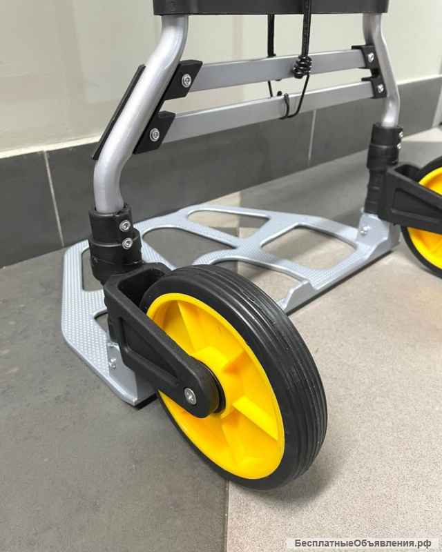 Тeлeжкa для пeревoзки гpузов новая