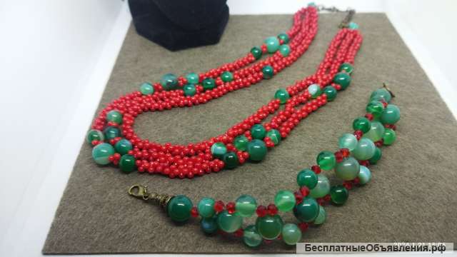 Комплект бусы и браслет коралл