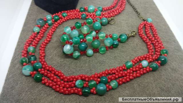 Комплект бусы и браслет коралл