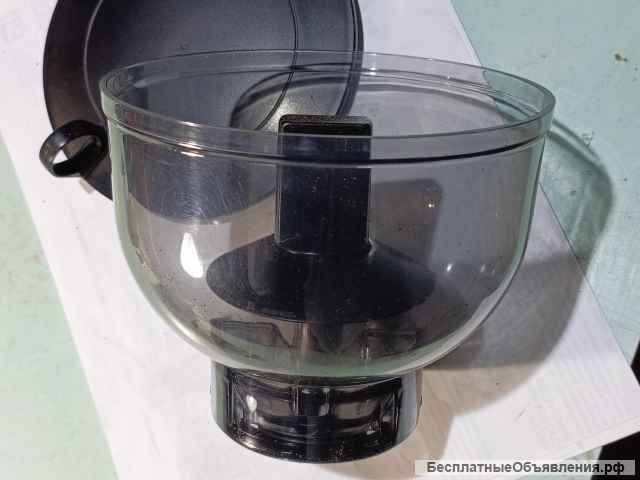 Запчасти кофемолка kitfort кт 749 б/у редуктор-2700, бункер для зерна-1600, корпус-1500, кон