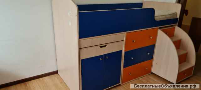 Кровать чердак