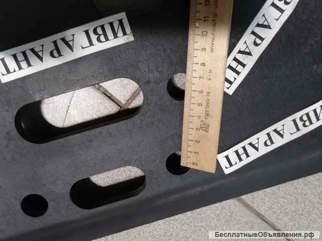 20Y-32-11361 Башмак Komatsu 20Y-32-11361, 20Y3211361 (500 мм)