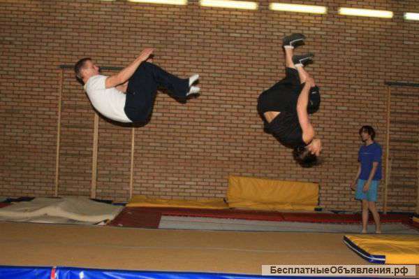 Любительская секция акробатики и батутной подготовки