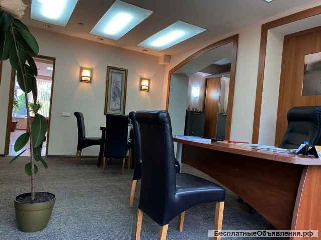 Аренда офисного помещения на первой линии в Кишиневе. 156 м2