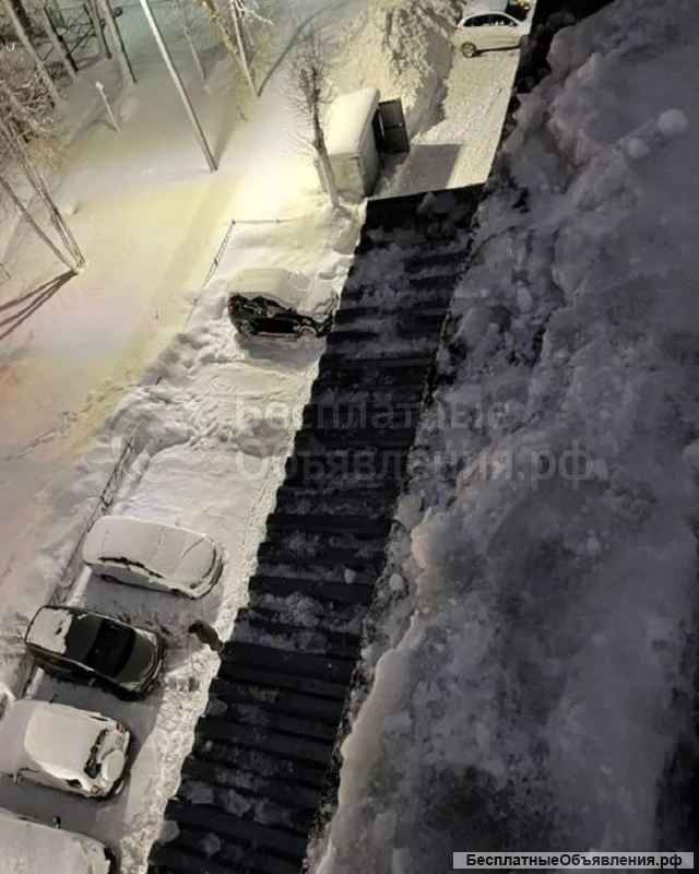 Чистка балконов от снега и наледи. Работаю 24/7.