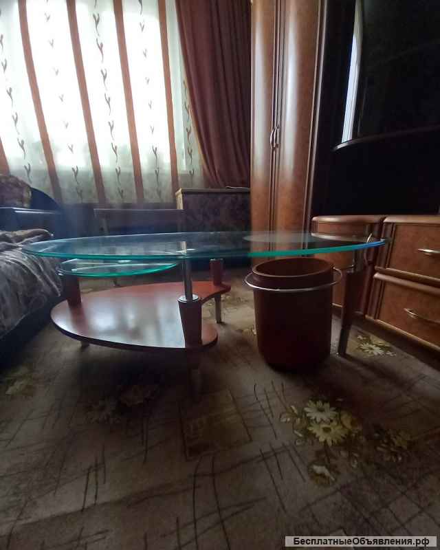 Столик для гостиной