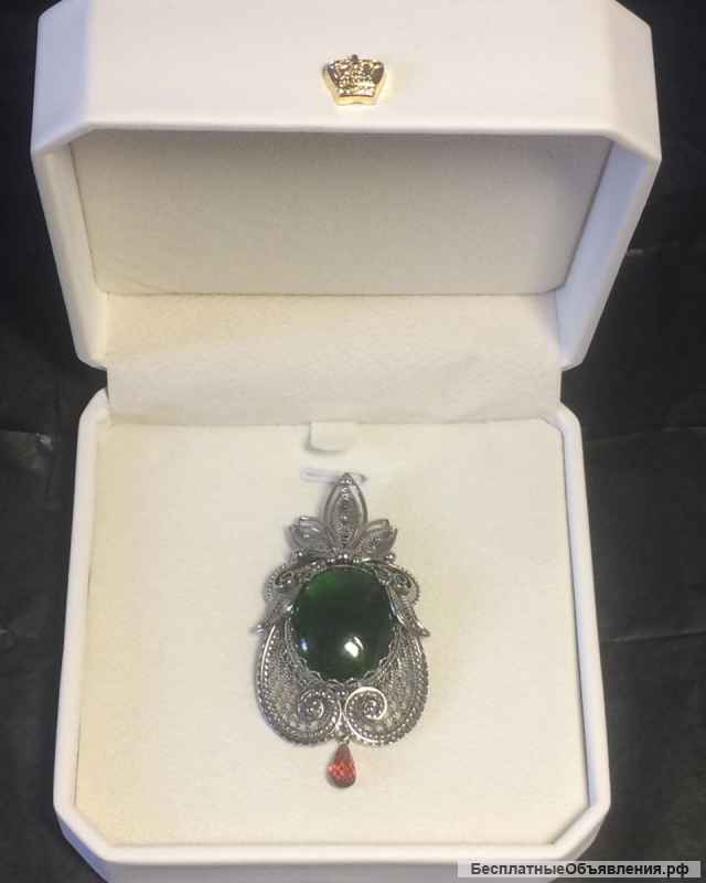 Кулон колье подвеска Хромдиапсид подарок на 8 марта