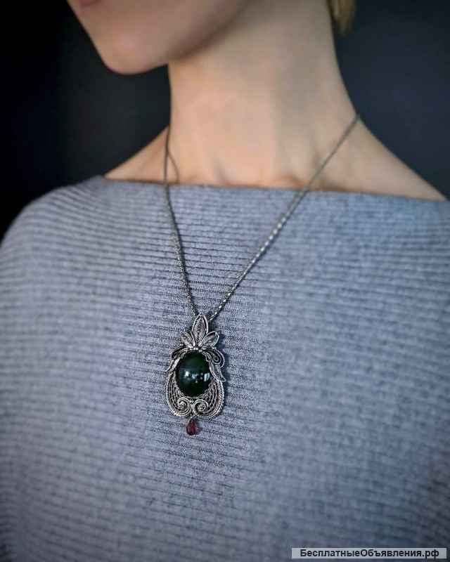 Кулон колье подвеска Хромдиапсид подарок на 8 марта