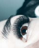 Наращивание ресниц на дому
