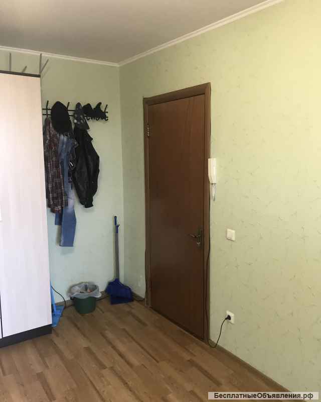 Комнату в 4-х комнатной квартире (общежитии)