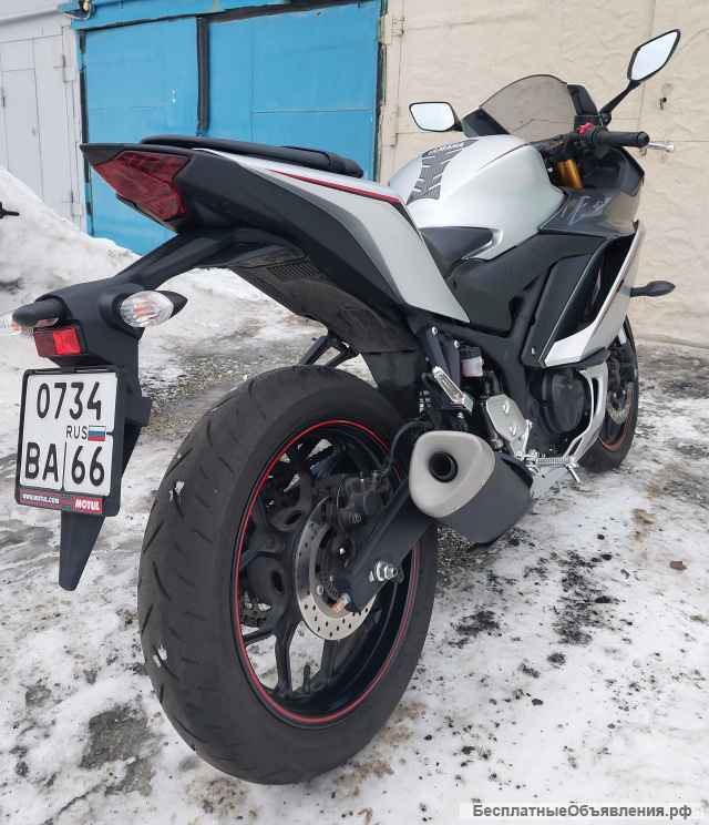 Yamaha R3 2020