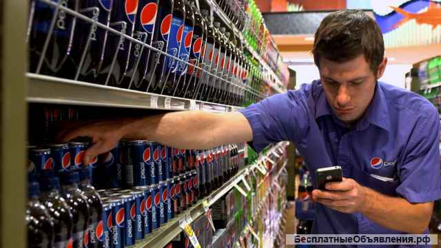 Разнорабочий в магазине продуктов