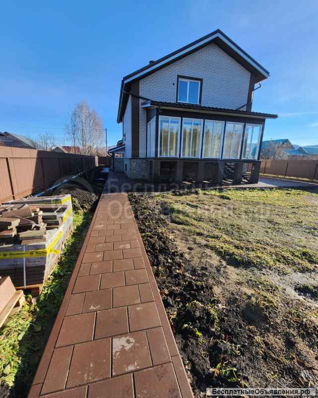 Дом 303 м² на участке 8 сот